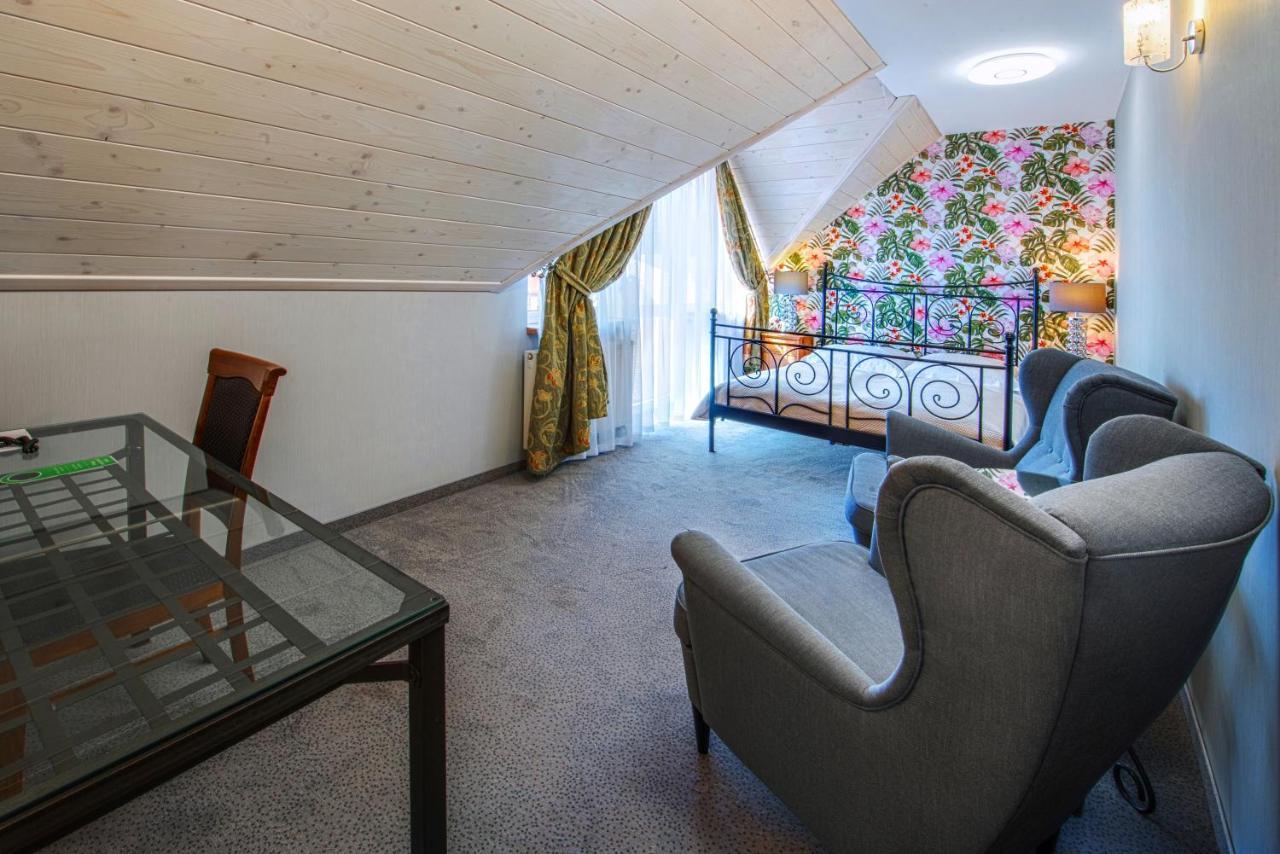 Hotel Zalesie Bochnia Extérieur photo