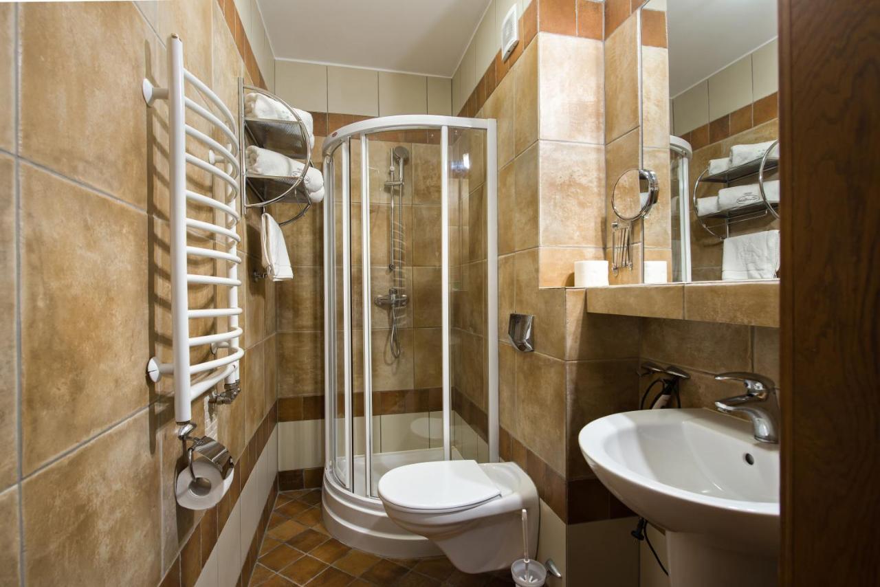 Hotel Zalesie Bochnia Extérieur photo